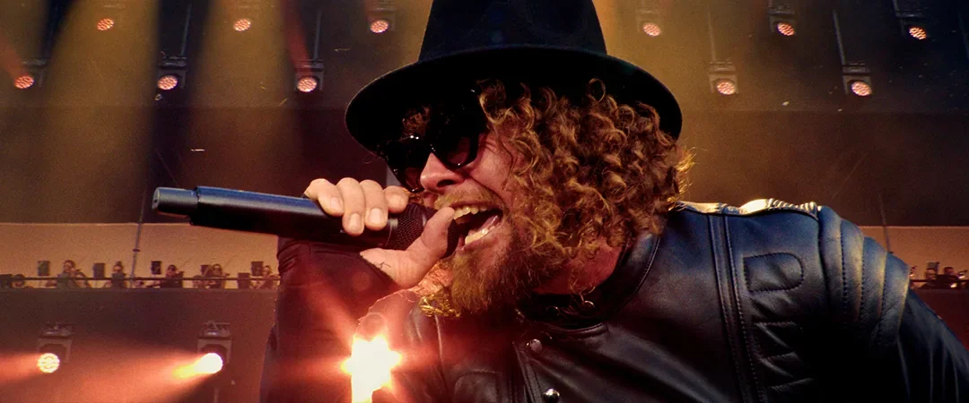 DI-RECT — Live @ De Kuip — still 4