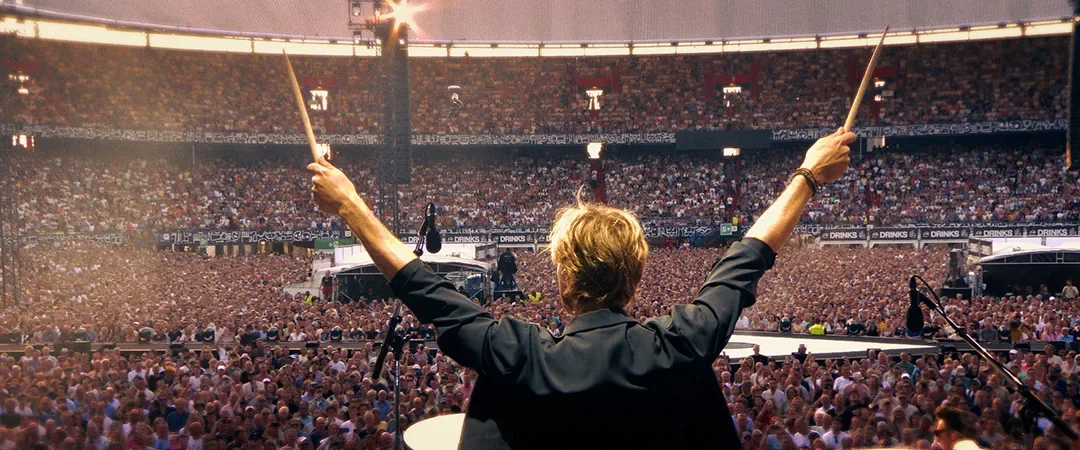 DI-RECT — Live @ De Kuip — still 9