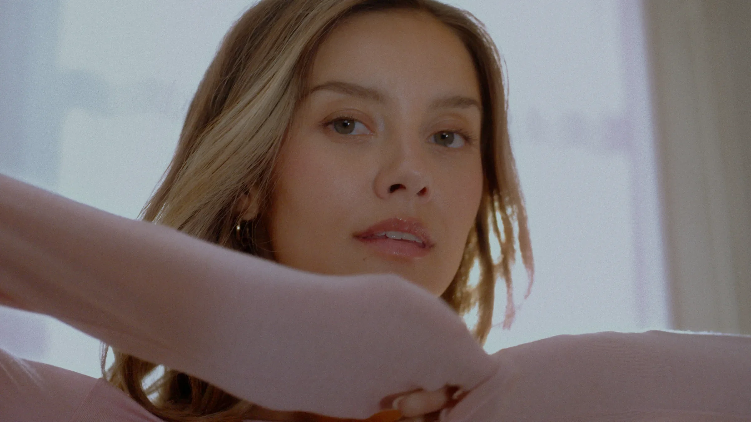 Hunkemöller Cashmere — still 4